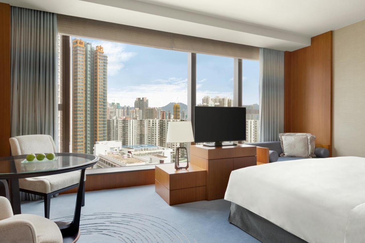 Kerry Hotel Hong Kong By Shangri-La Экстерьер фото Deluxe Room