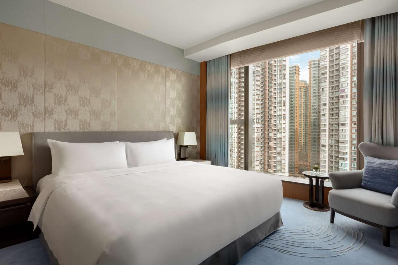 Kerry Hotel Hong Kong By Shangri-La Экстерьер фото Deluxe Room